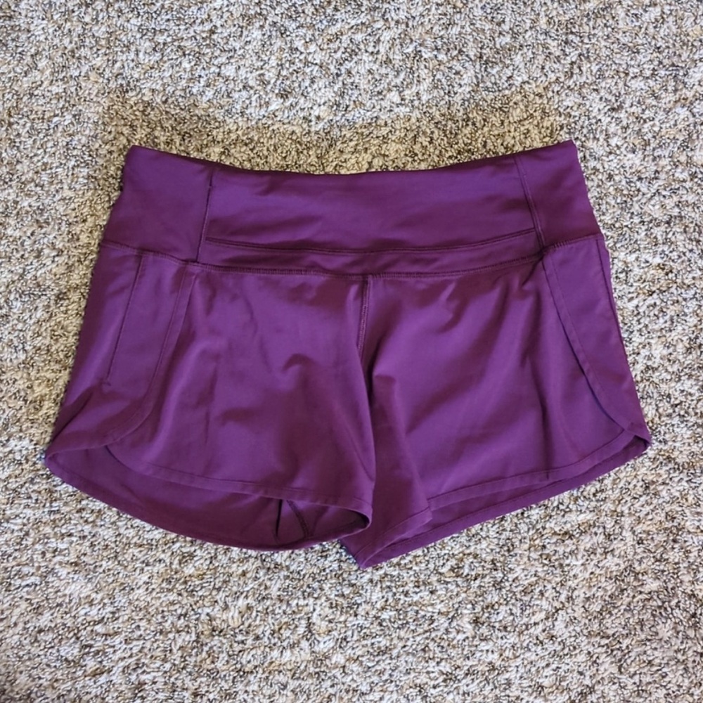 Lululemon Speed Up Shorts size 4 inseam is 4" purple 💜